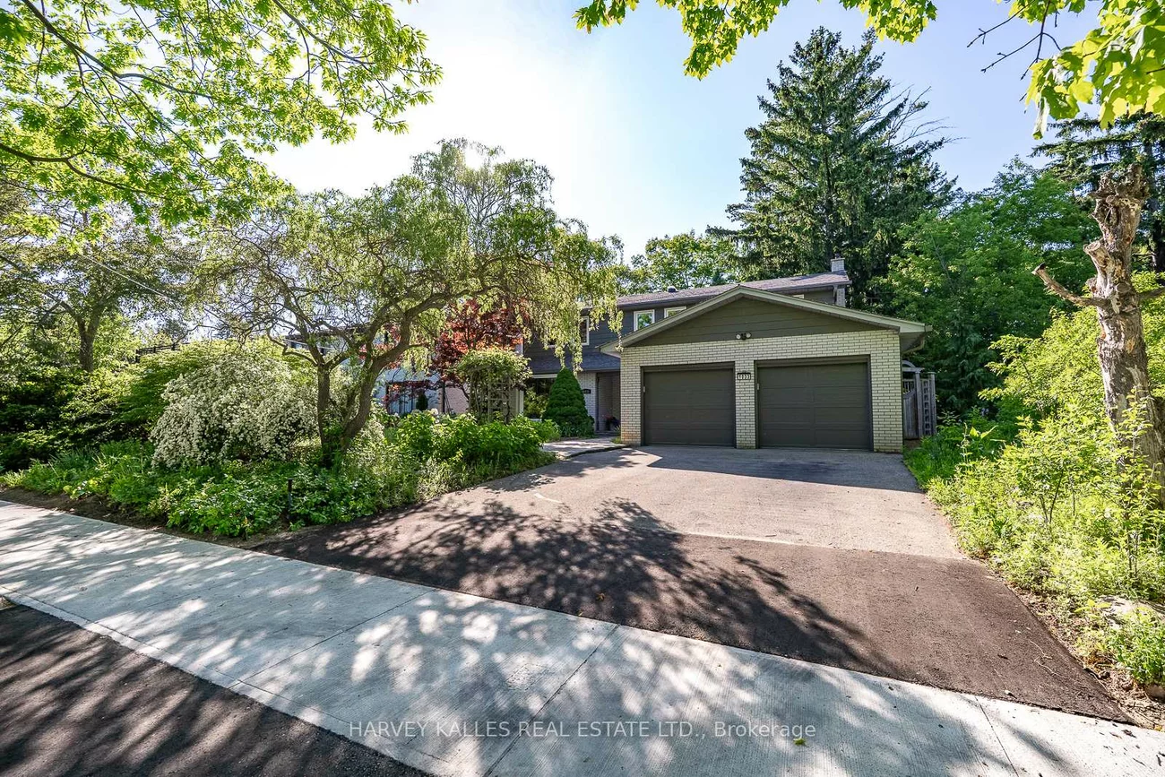 1033, Fair Birch, Lorne Park, Mississauga