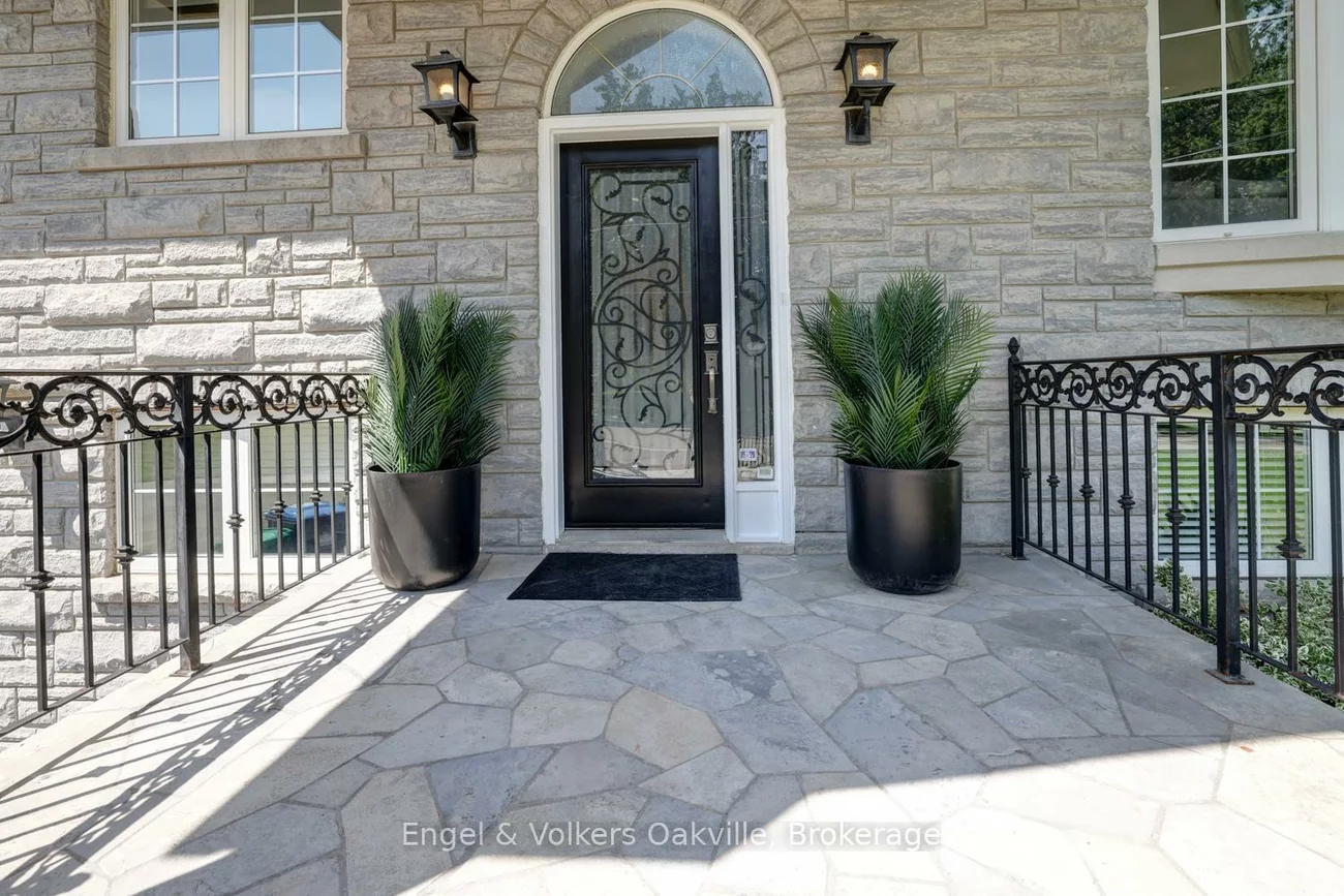 3281, Flanagan, Erindale, Mississauga