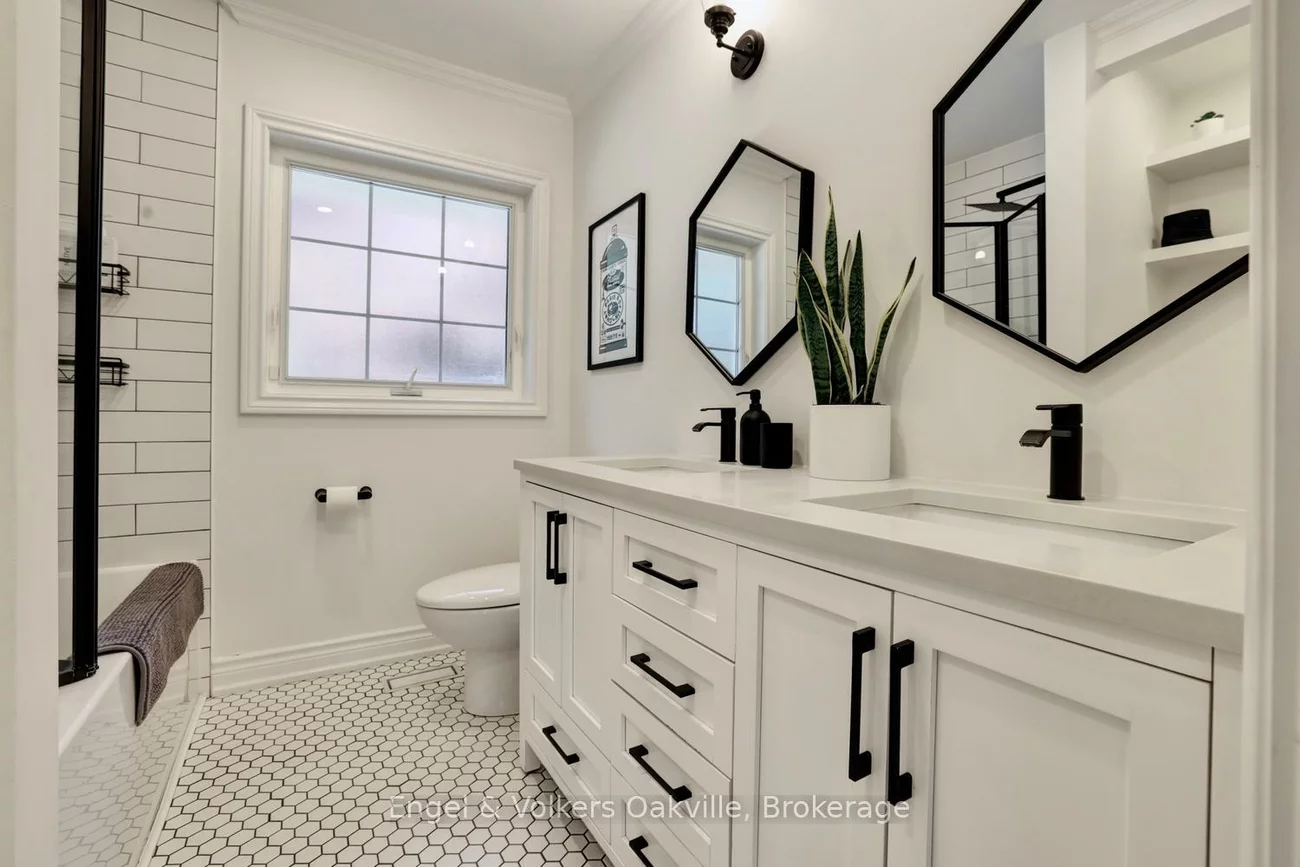 3281, Flanagan, Erindale, Mississauga