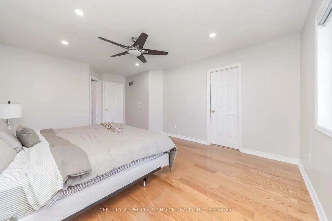 7448, Village, Meadowvale Village, Mississauga