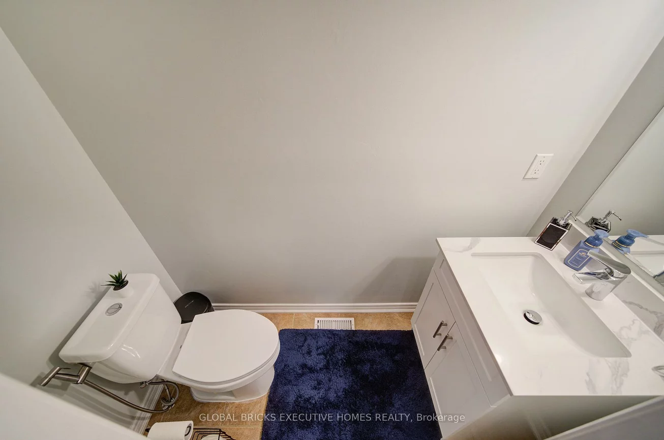 3885, Eglinton, Churchill Meadows, Mississauga