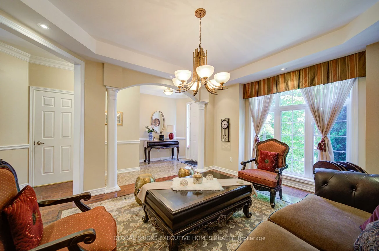 3885, Eglinton, Churchill Meadows, Mississauga