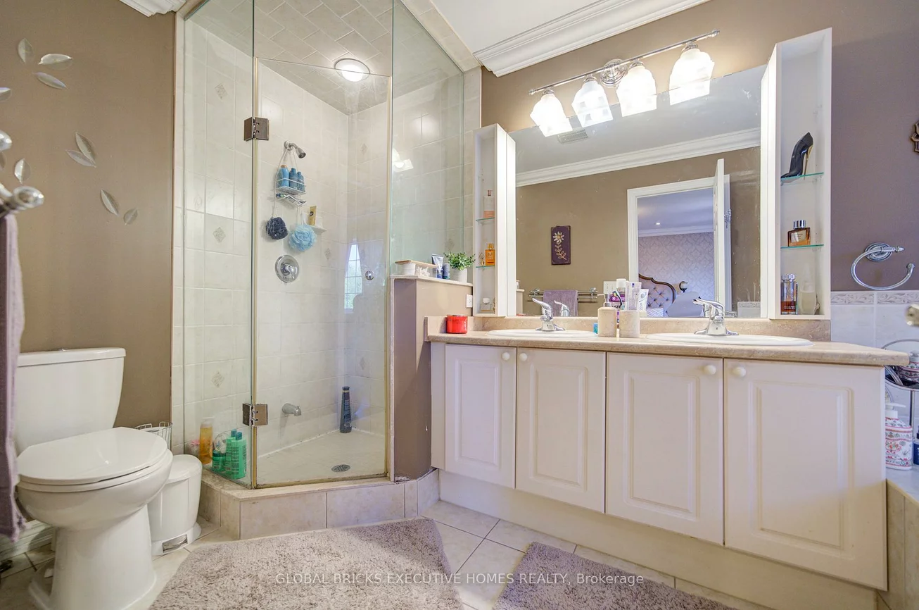 3885, Eglinton, Churchill Meadows, Mississauga