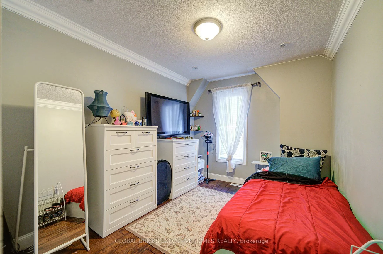 3885, Eglinton, Churchill Meadows, Mississauga