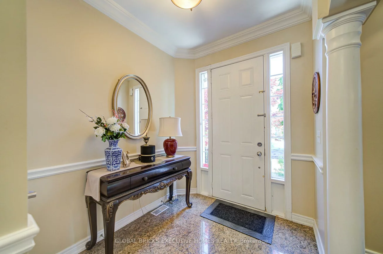 3885, Eglinton, Churchill Meadows, Mississauga