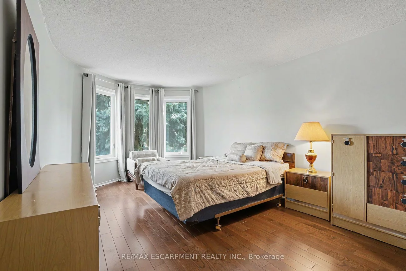 5172, Hidden Valley, East Credit, Mississauga