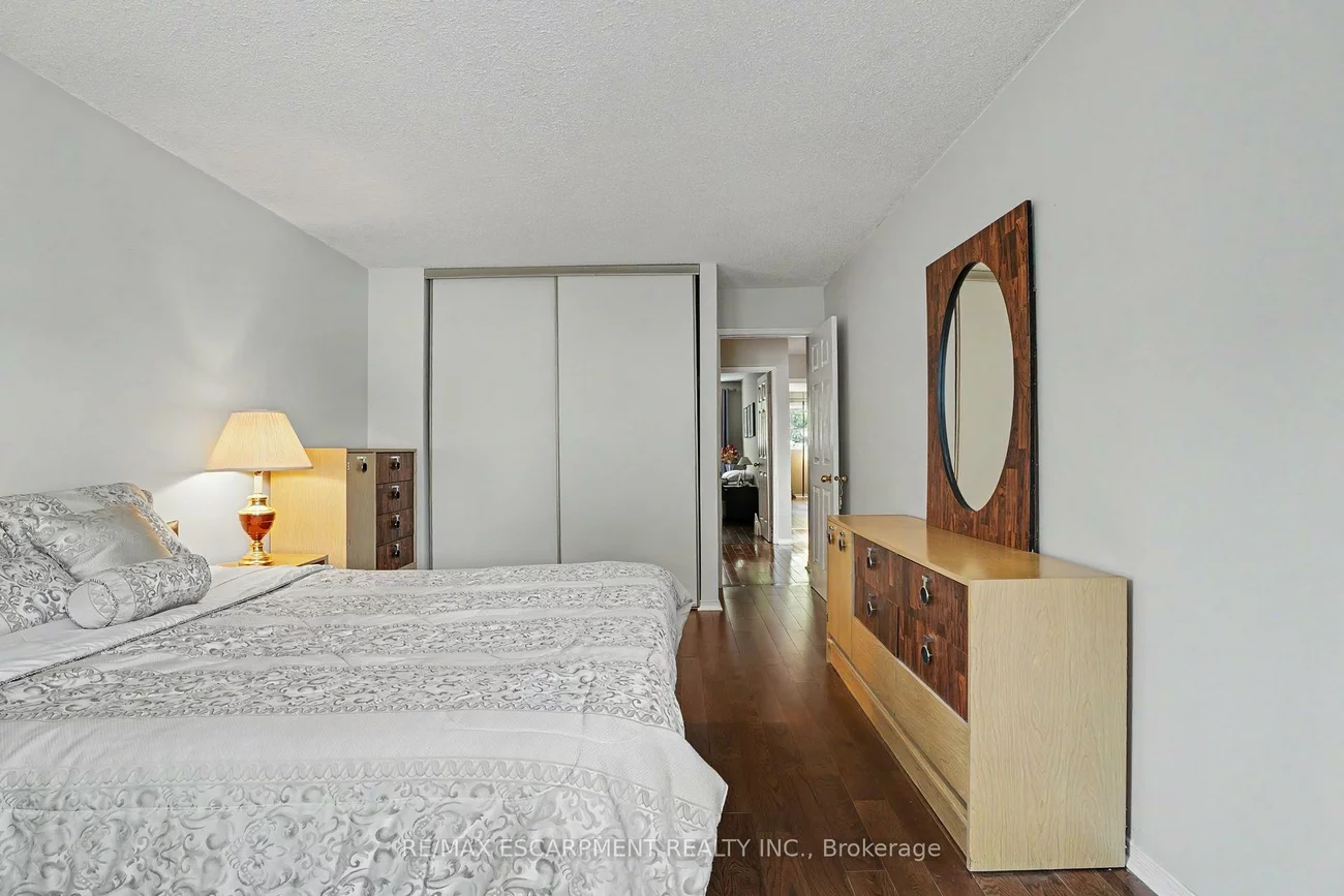 5172, Hidden Valley, East Credit, Mississauga