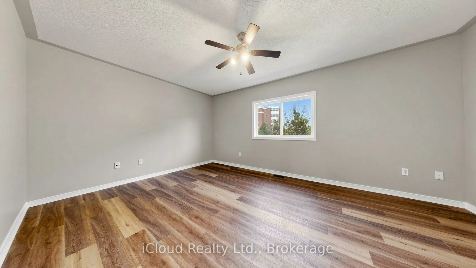 5661, Volpe, East Credit, Mississauga