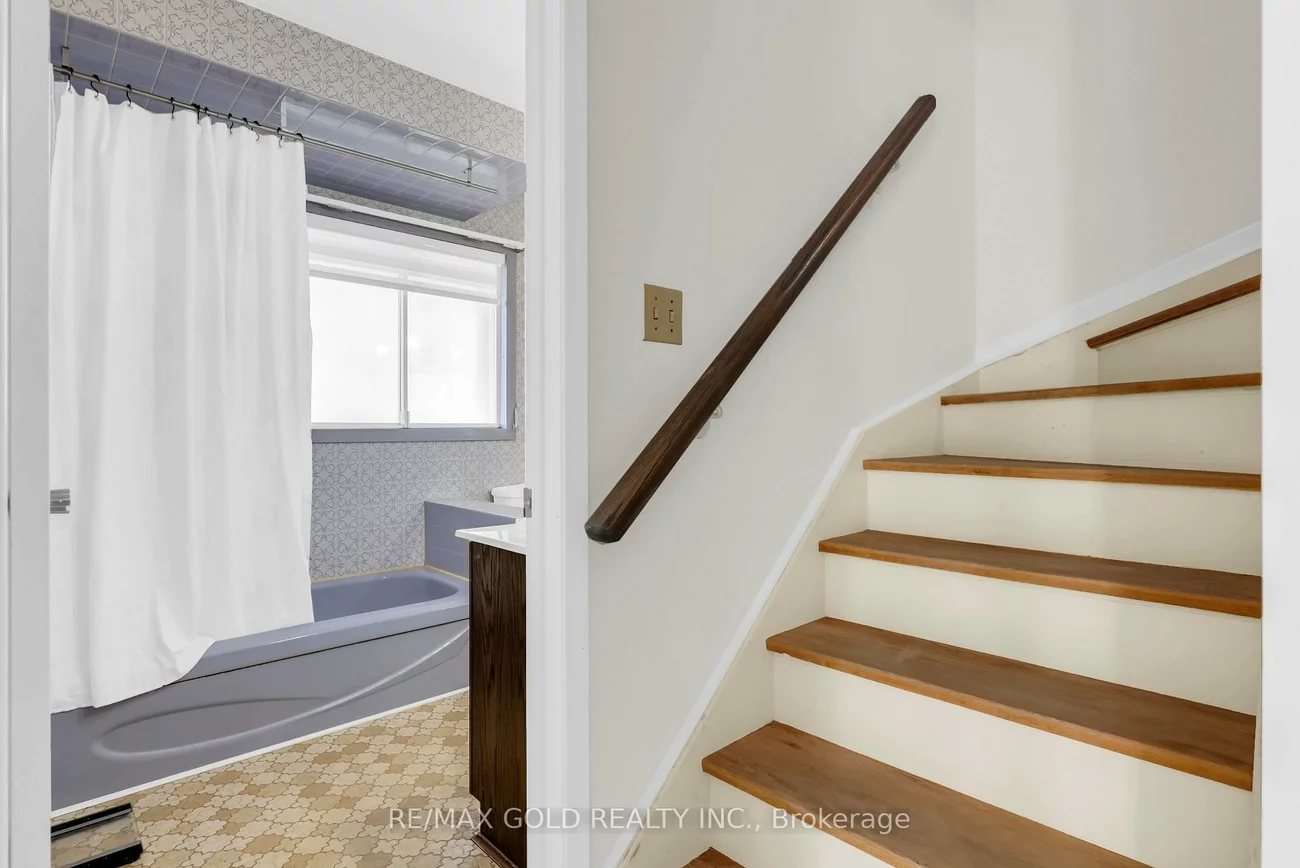2520, Constable, Clarkson, Mississauga