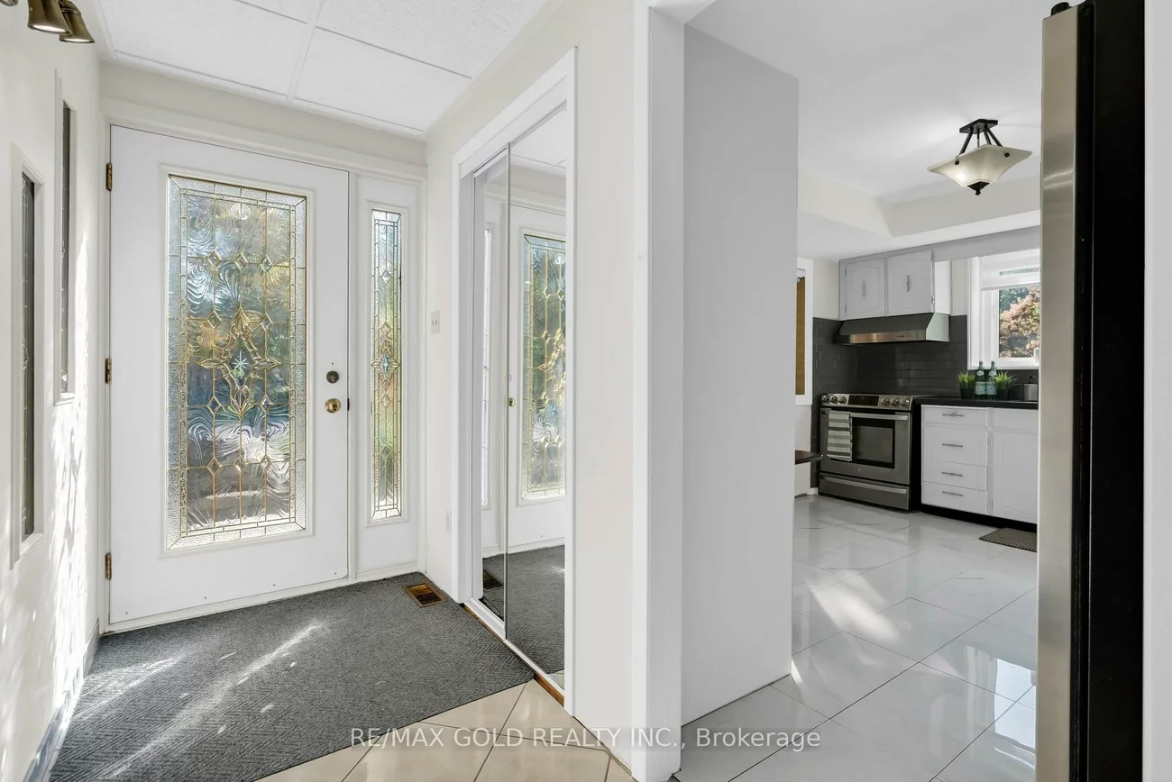 2520, Constable, Clarkson, Mississauga