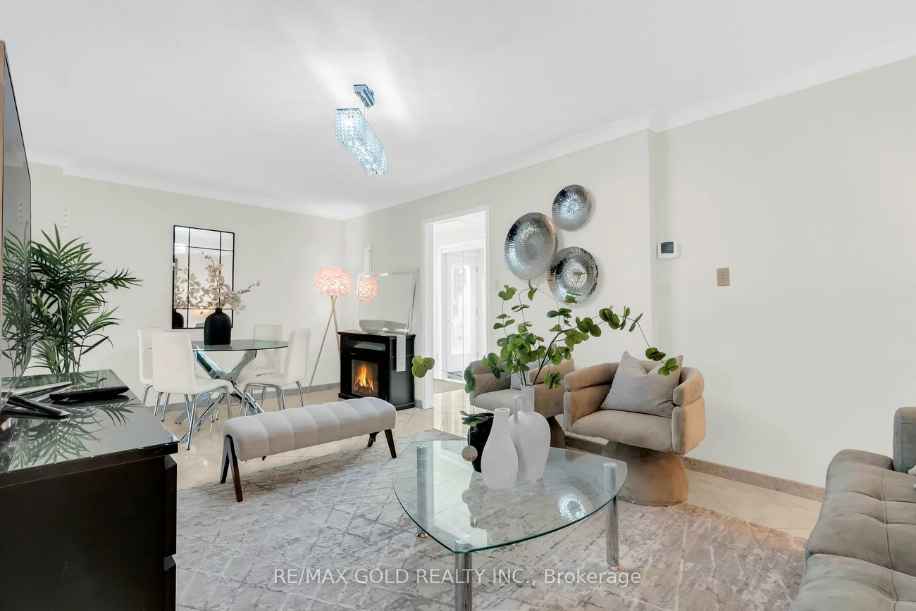 2520, Constable, Clarkson, Mississauga