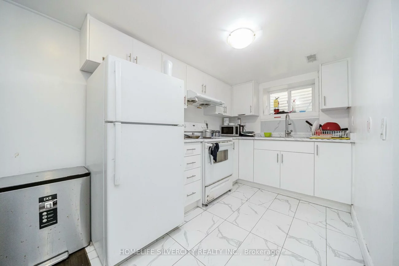 7582, Discus, Malton, Mississauga