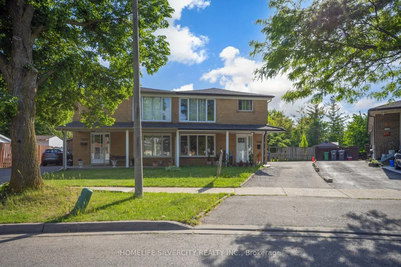 7582, Discus, Malton, Mississauga
