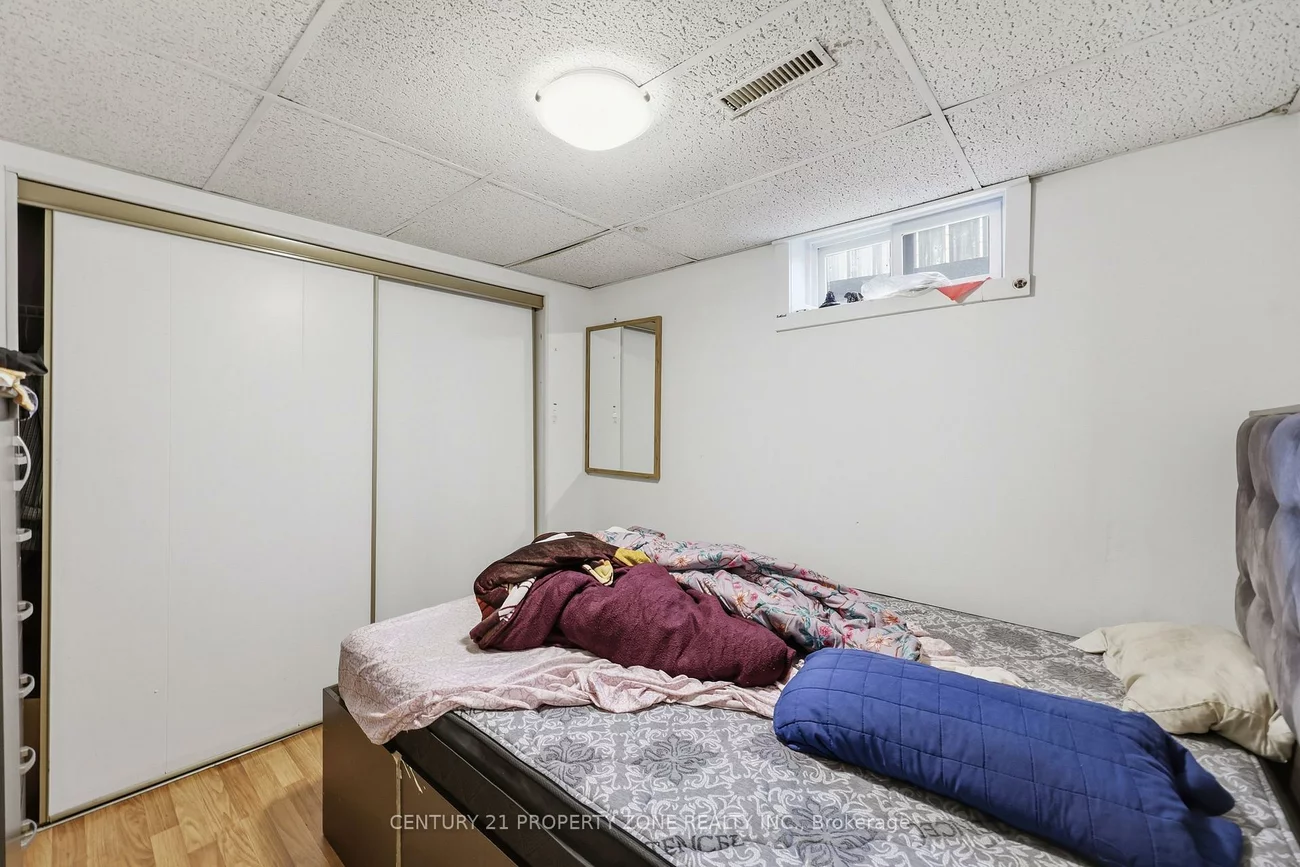 2600, Lundene, Clarkson, Mississauga