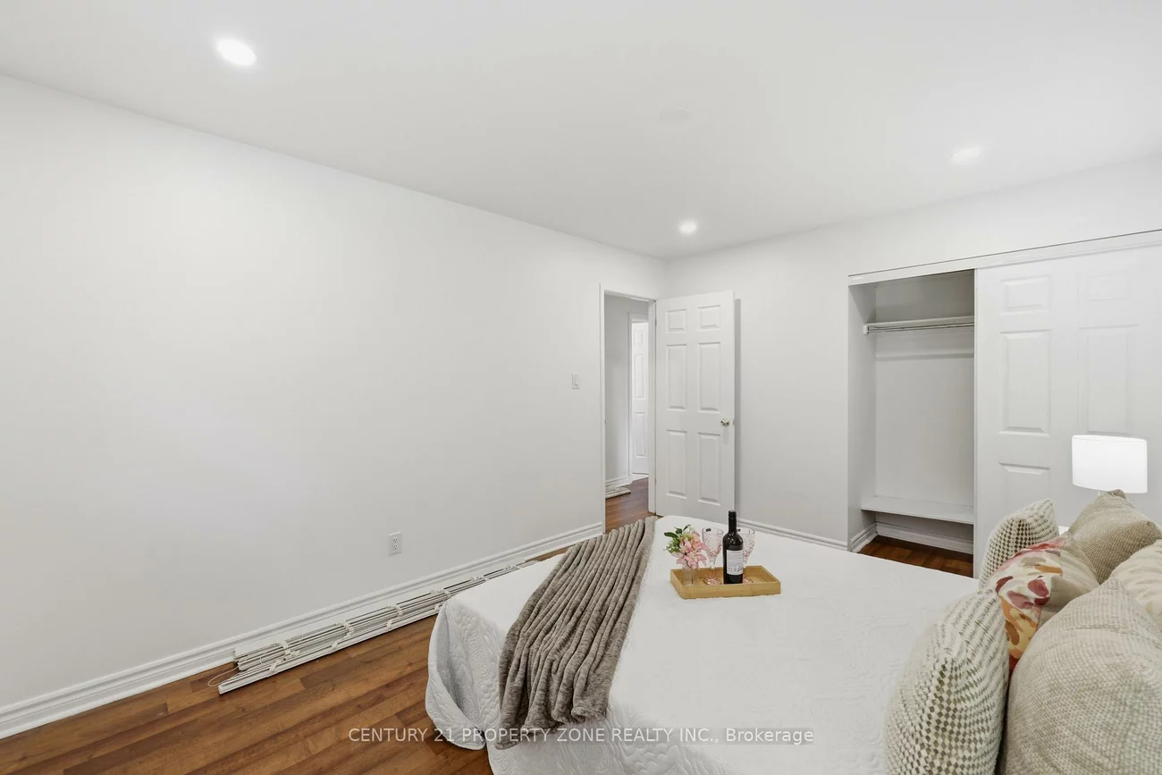 2600, Lundene, Clarkson, Mississauga