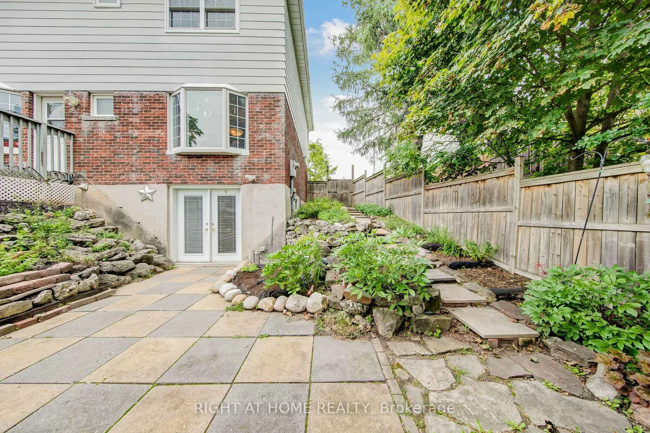 2796, Tallberg, Clarkson, Mississauga