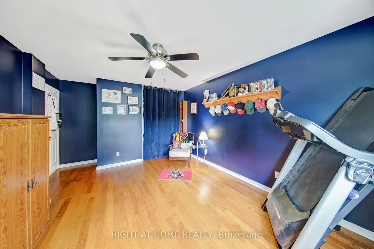 2796, Tallberg, Clarkson, Mississauga