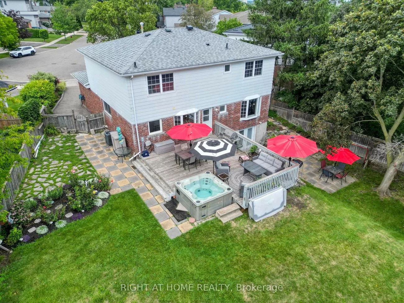 2796, Tallberg, Clarkson, Mississauga