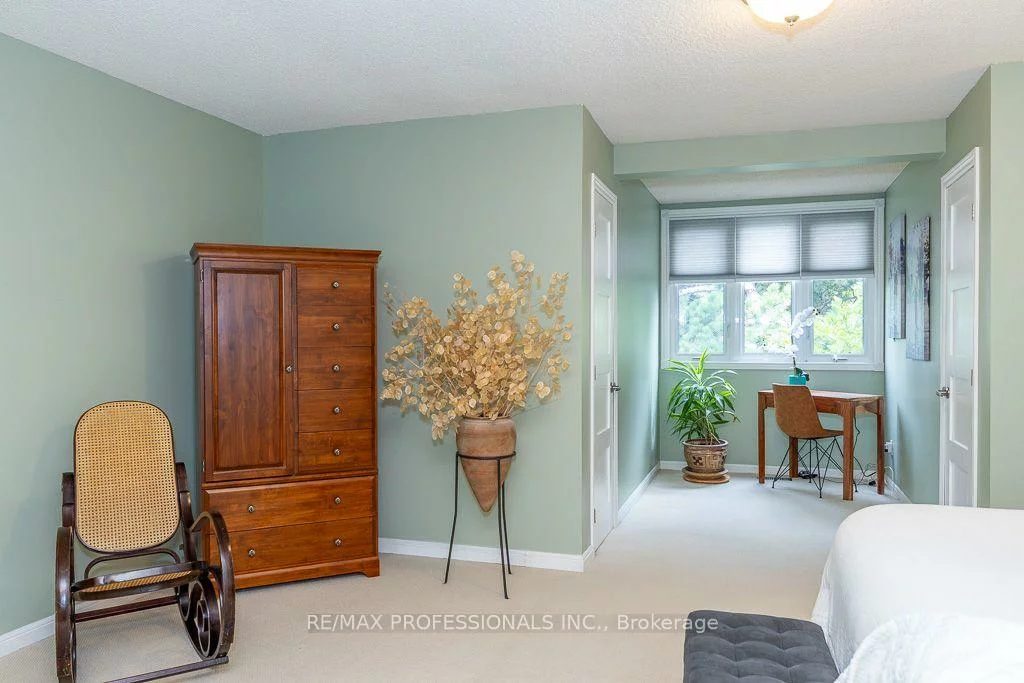 2604, Barrisdale, Meadowvale, Mississauga
