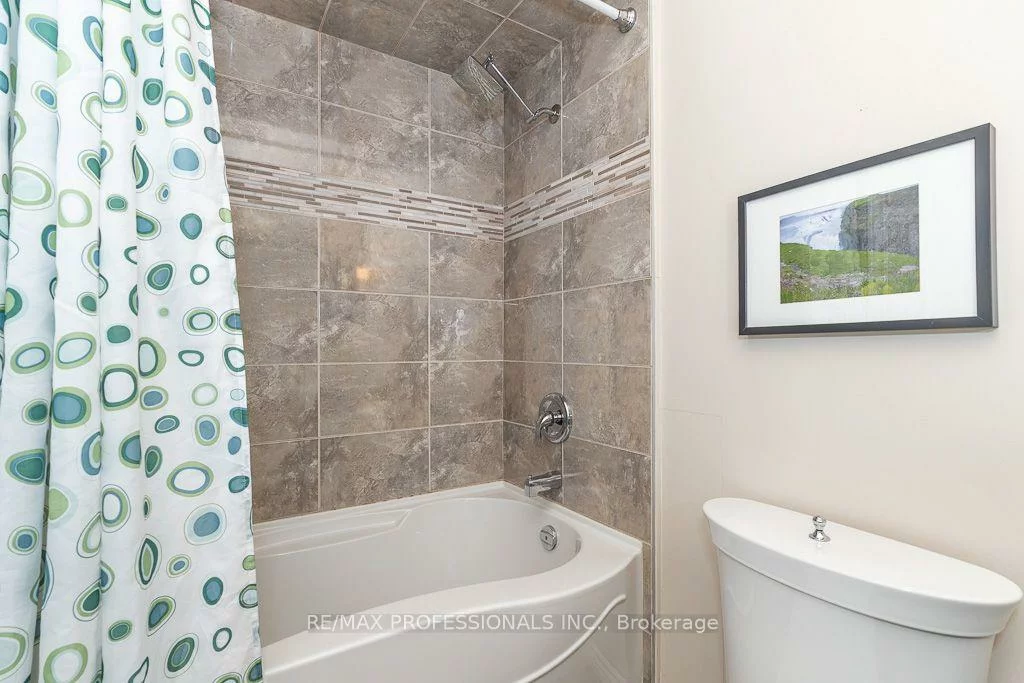2604, Barrisdale, Meadowvale, Mississauga