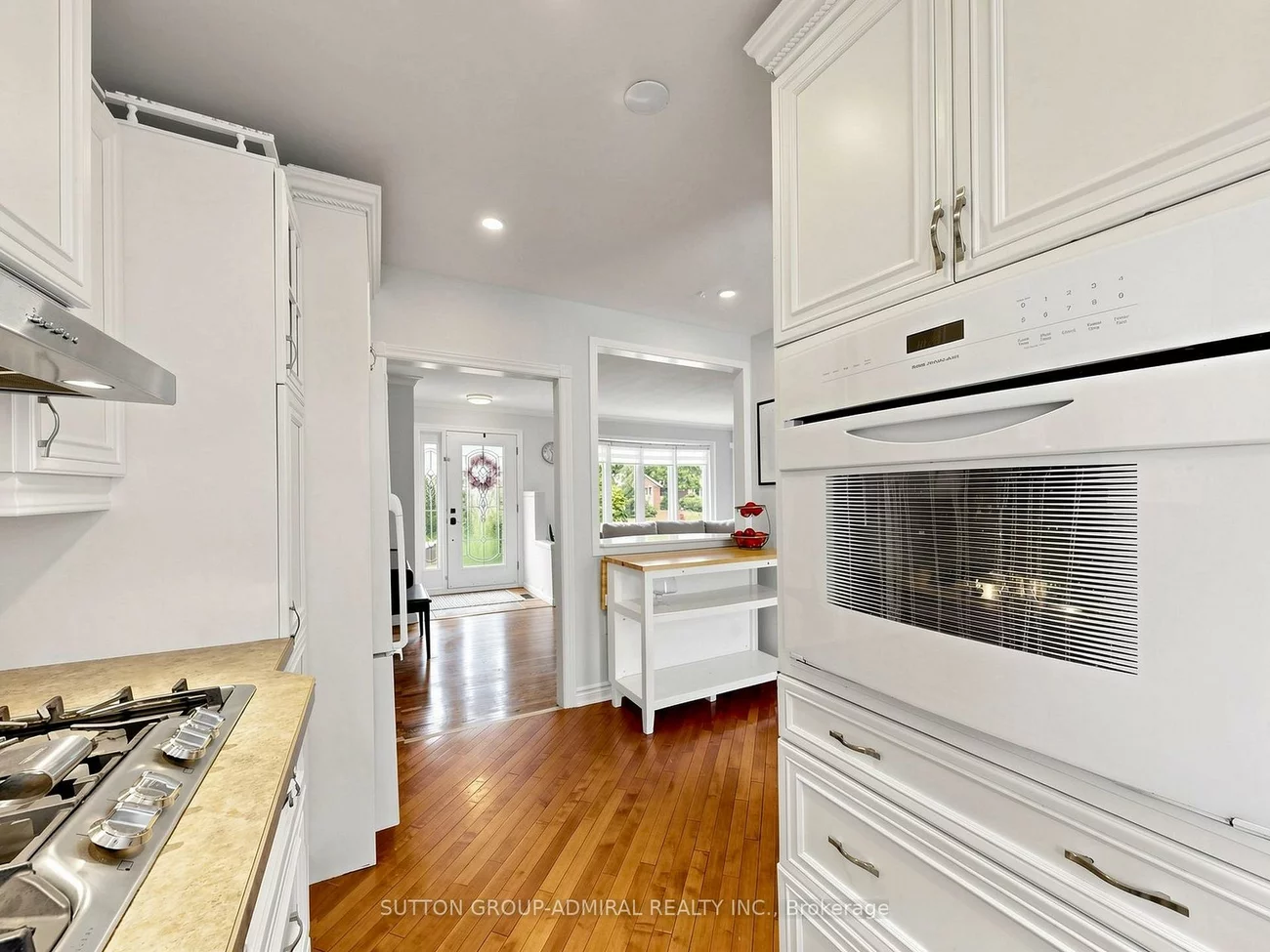 1864, Hindhead, Clarkson, Mississauga