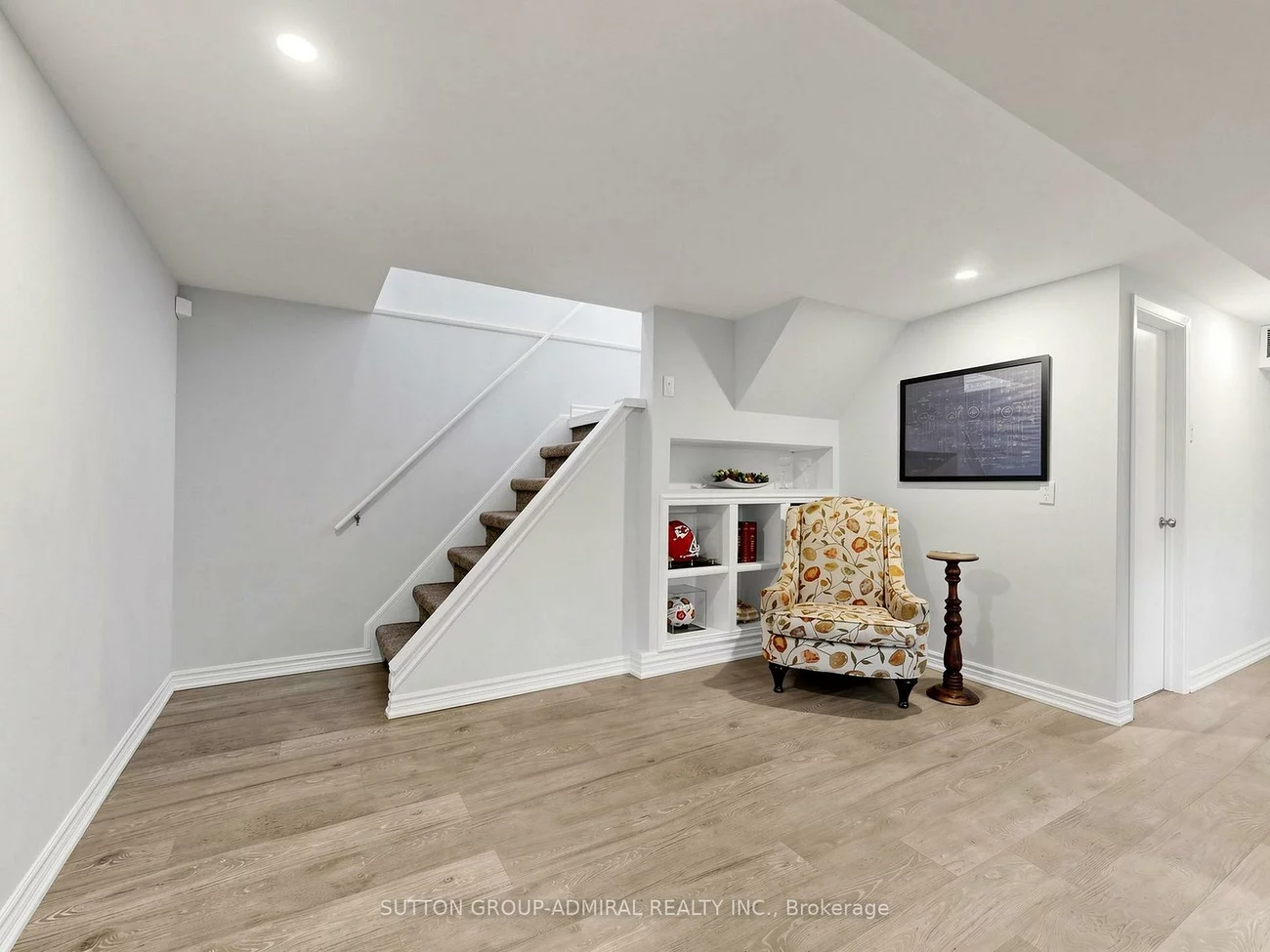 1864, Hindhead, Clarkson, Mississauga
