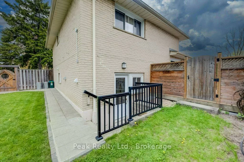 2235, Waycross, Sheridan, Mississauga