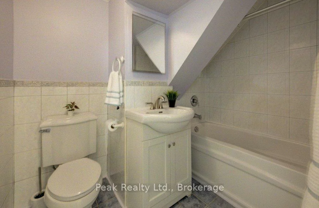 2235, Waycross, Sheridan, Mississauga