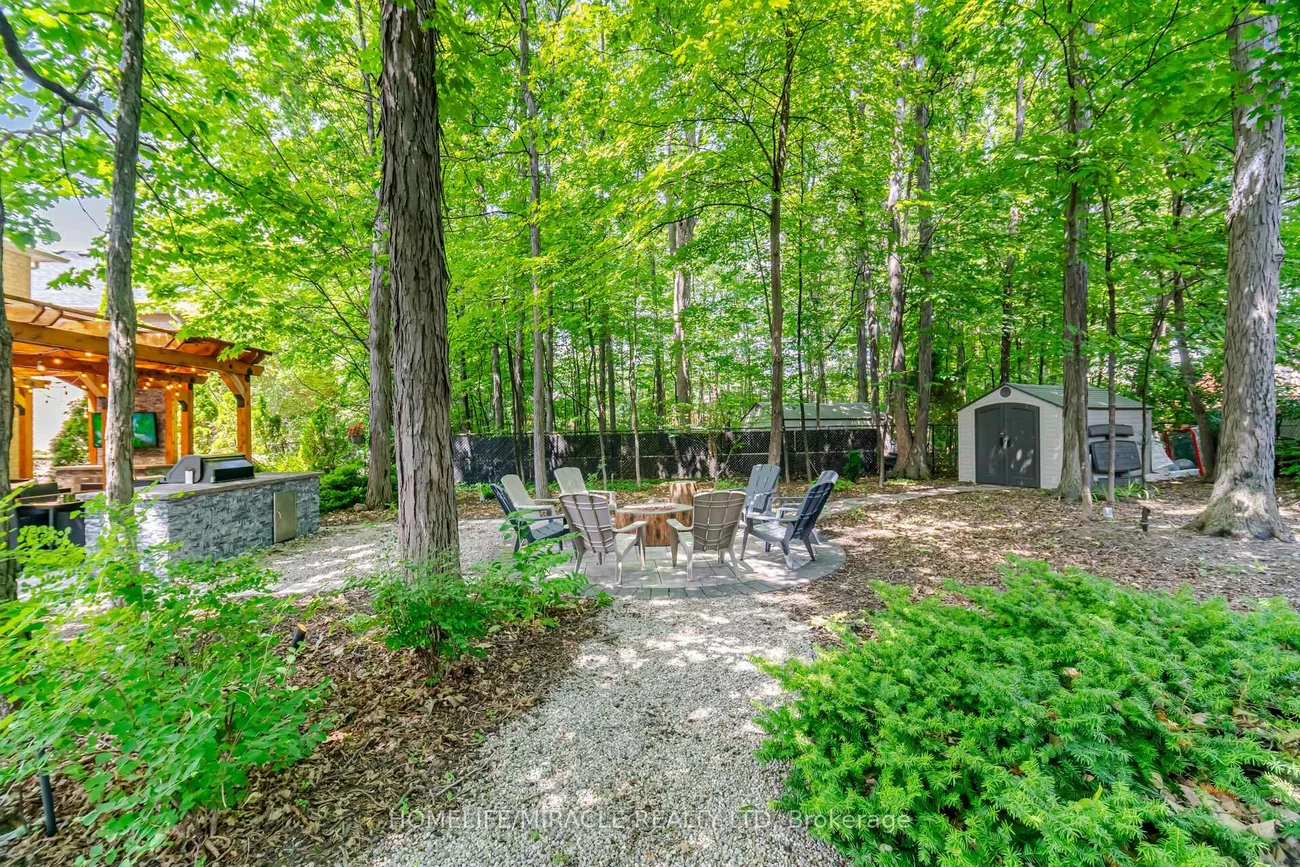 6089, Carradine, East Credit, Mississauga