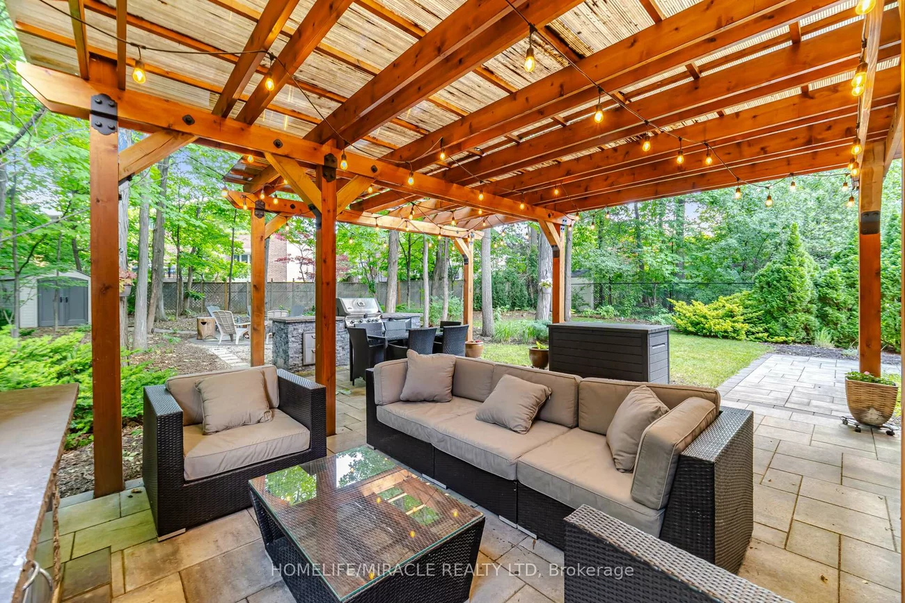 6089, Carradine, East Credit, Mississauga