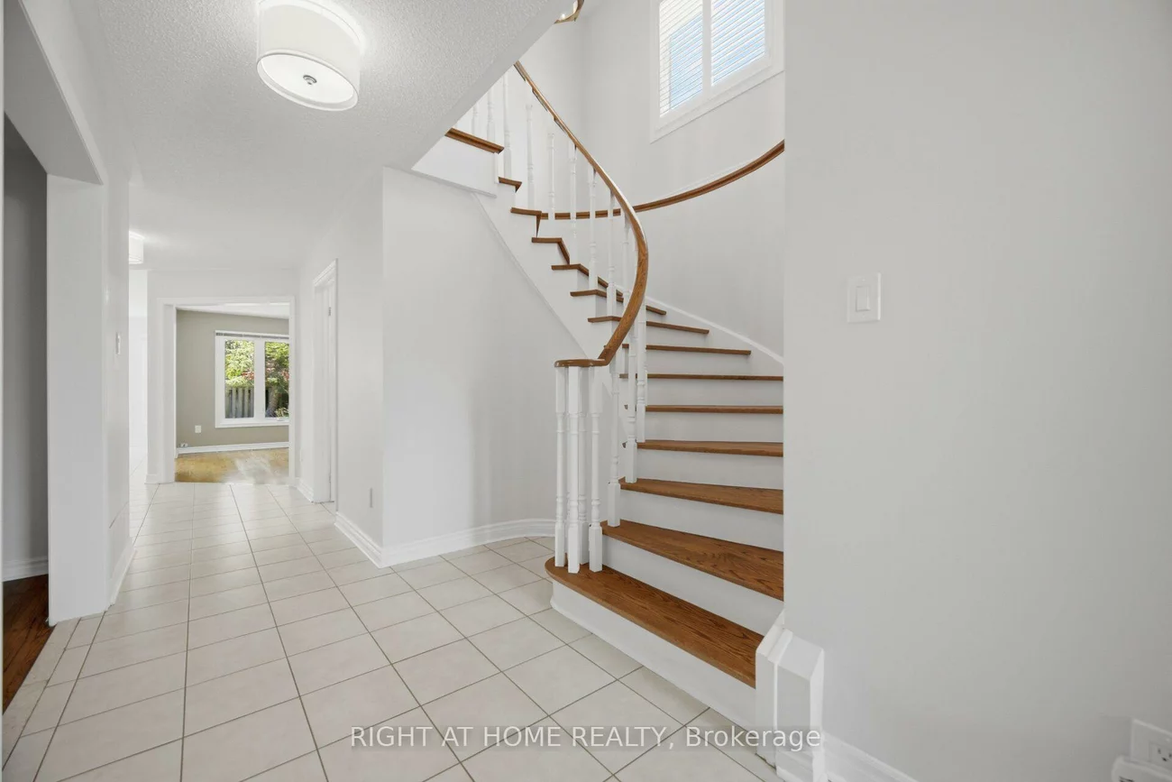 5296, Middlebury, Central Erin Mills, Mississauga
