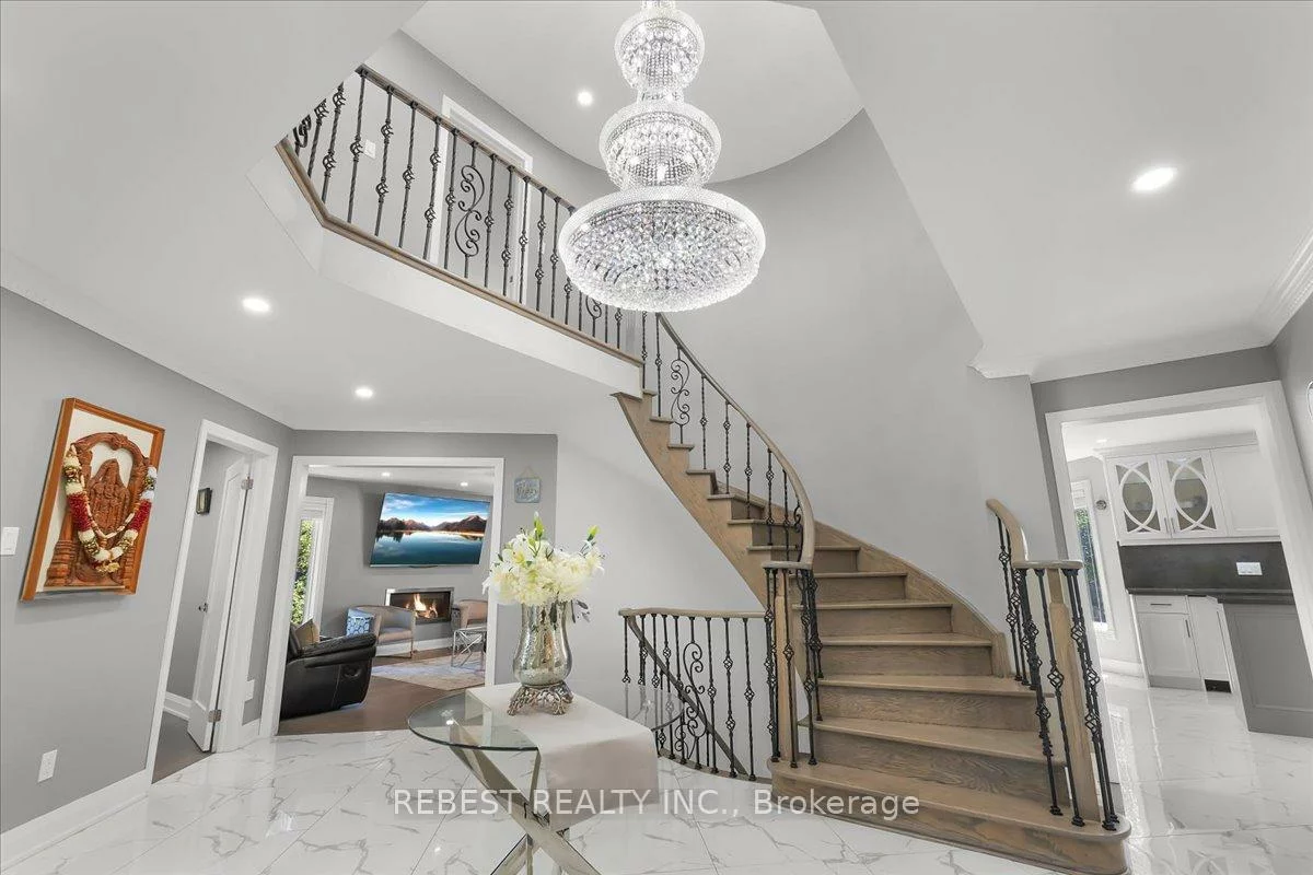 5090, Mississauga, Central Erin Mills, Mississauga