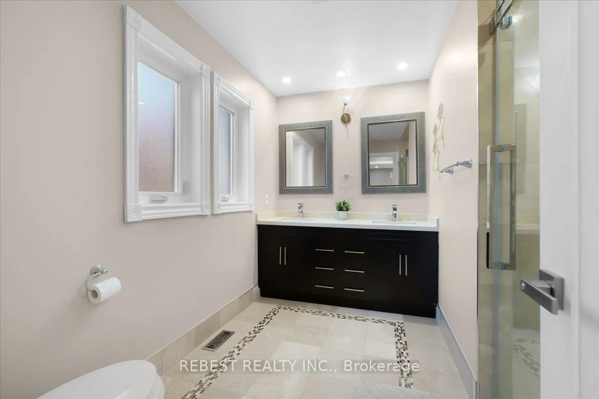 5090, Mississauga, Central Erin Mills, Mississauga