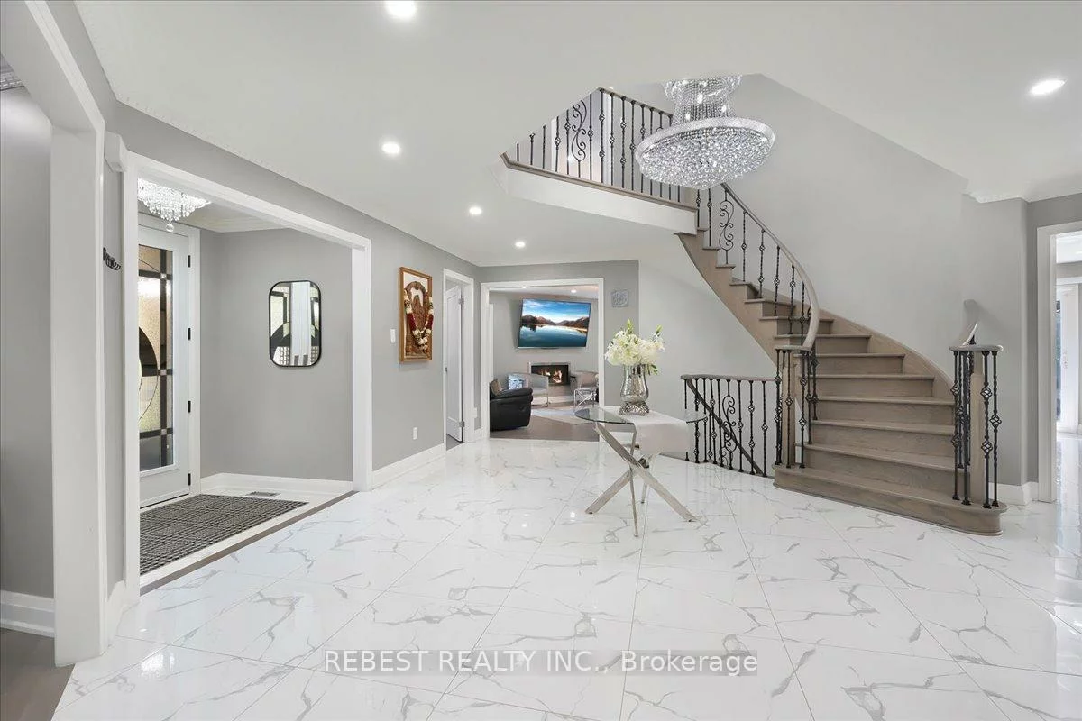 5090, Mississauga, Central Erin Mills, Mississauga