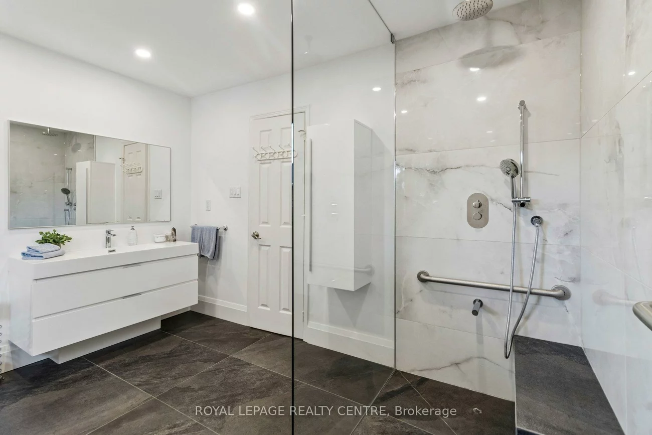 4480, Haydock Park, Central Erin Mills, Mississauga