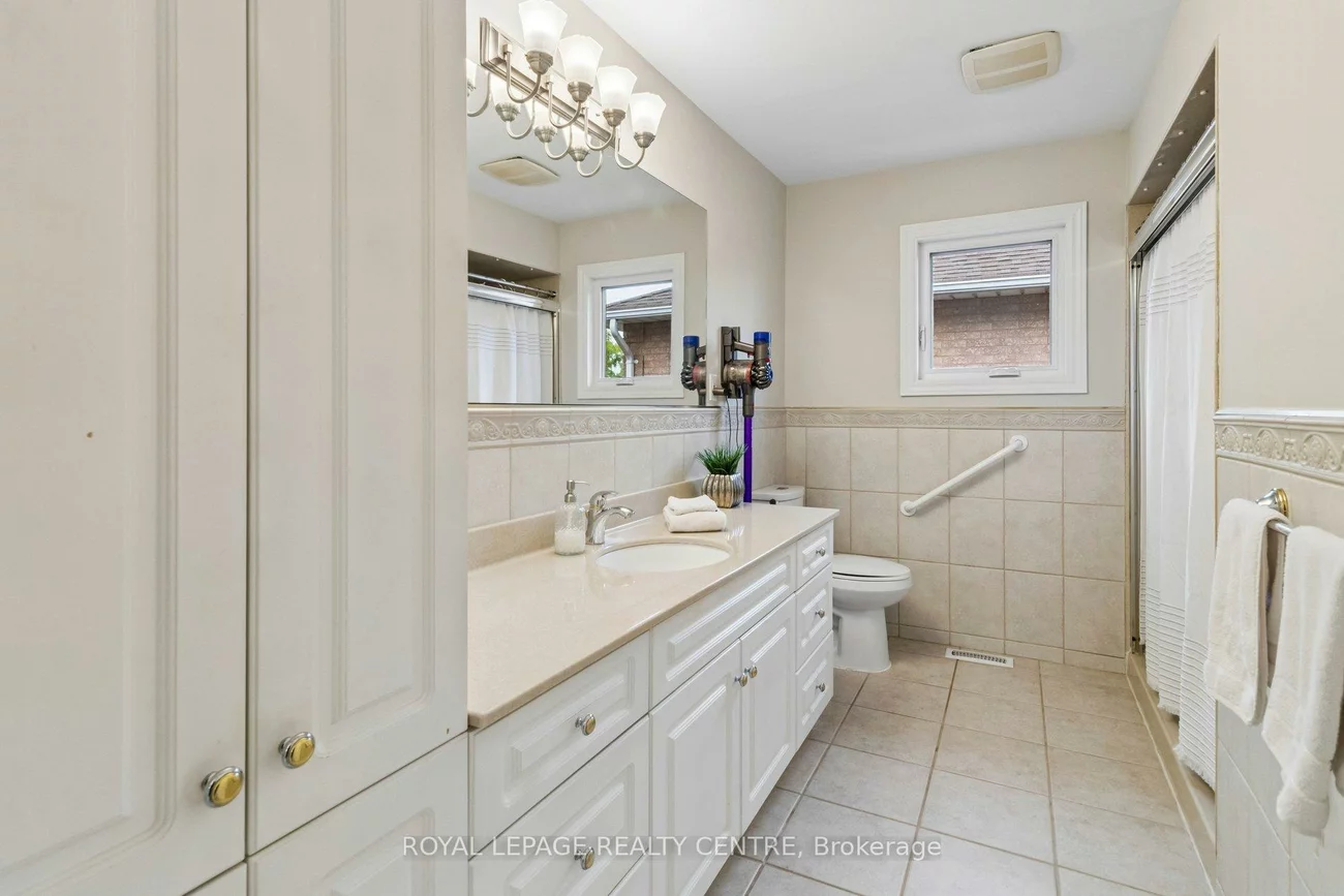 4480, Haydock Park, Central Erin Mills, Mississauga