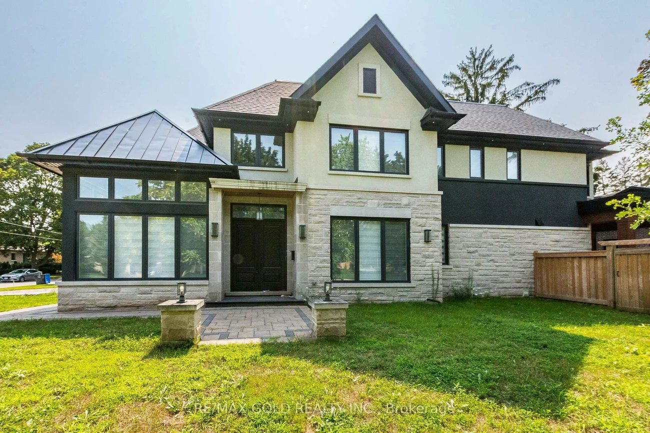 550, Vanessa, Lorne Park, Mississauga