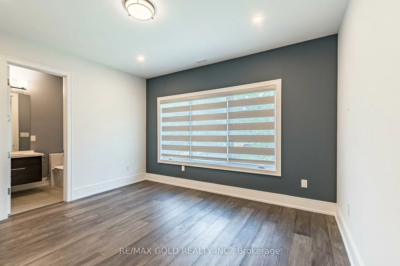 550, Vanessa, Lorne Park, Mississauga