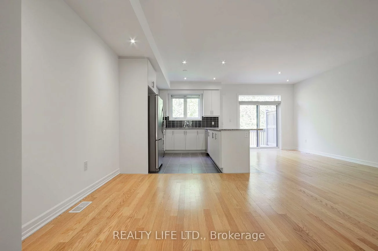 1209, Owls Head, Lakeview, Mississauga