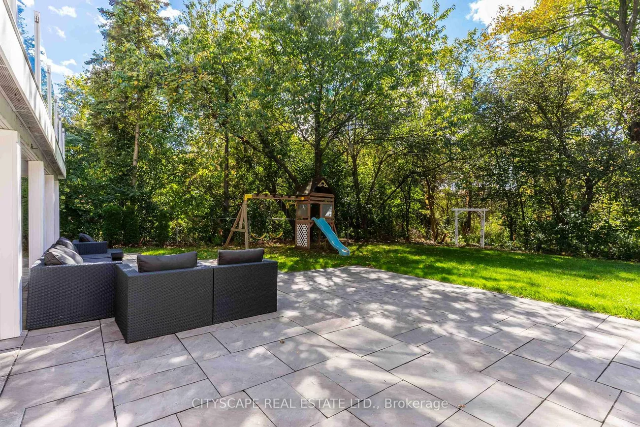 4582, Badminton, Central Erin Mills, Mississauga