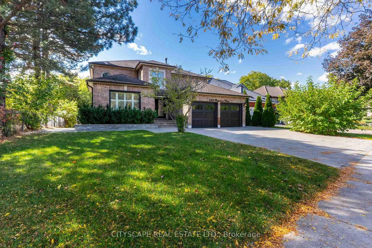 4582, Badminton, Central Erin Mills, Mississauga