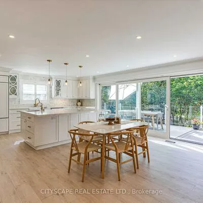 4582, Badminton, Central Erin Mills, Mississauga