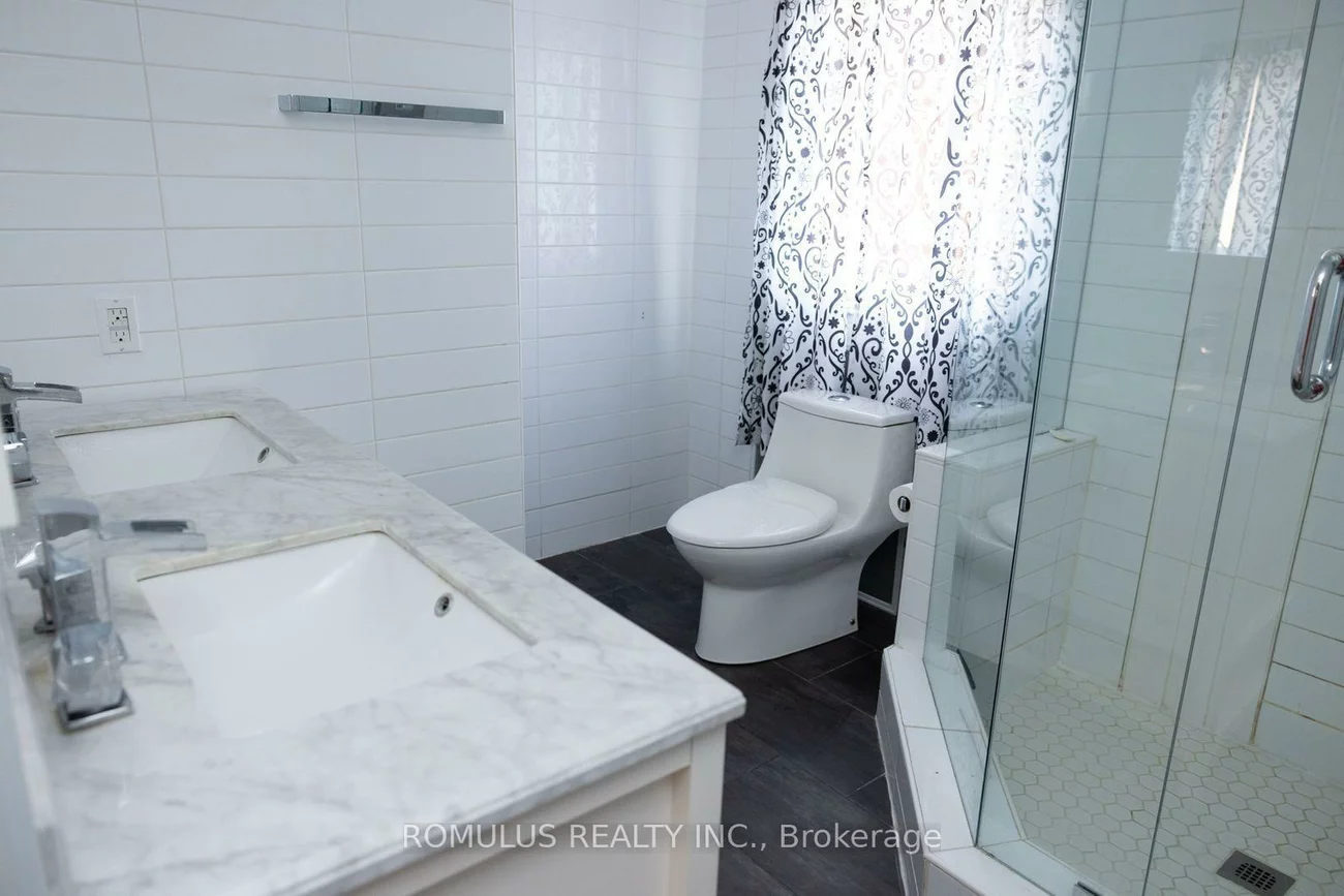 280, King Andrew, Rathwood, Mississauga