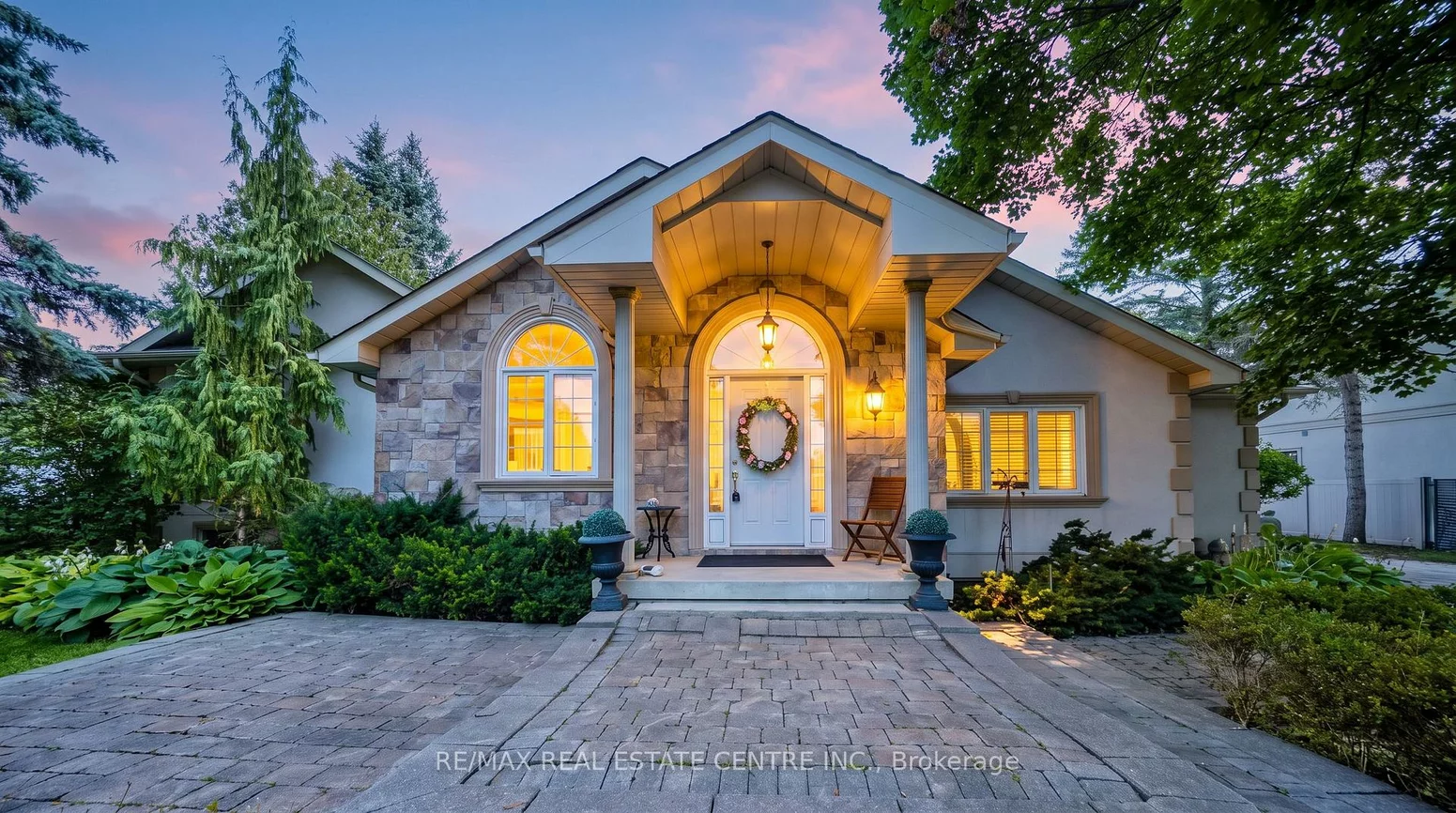 6961, Second, Meadowvale Village, Mississauga