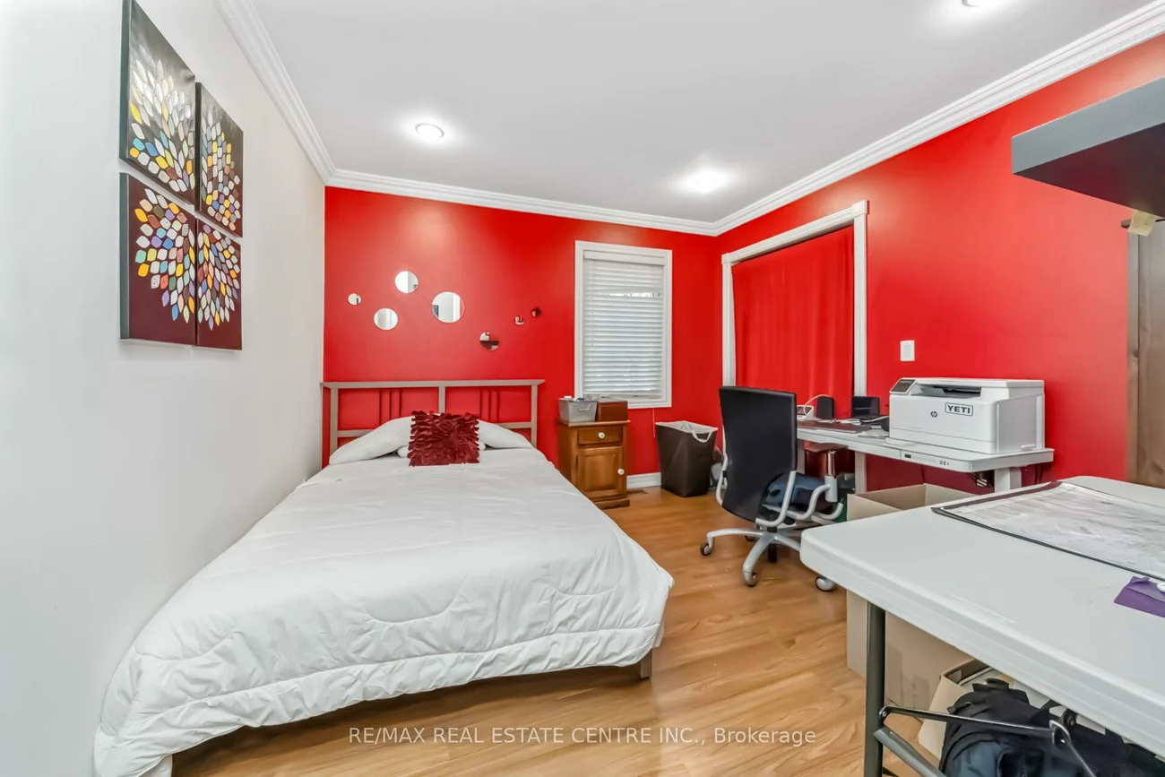 6961, Second, Meadowvale Village, Mississauga