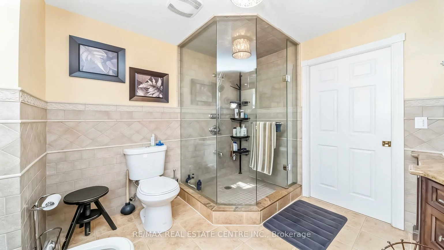 6961, Second, Meadowvale Village, Mississauga