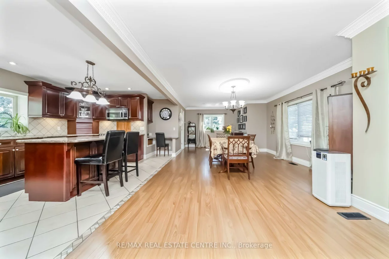 6961, Second, Meadowvale Village, Mississauga