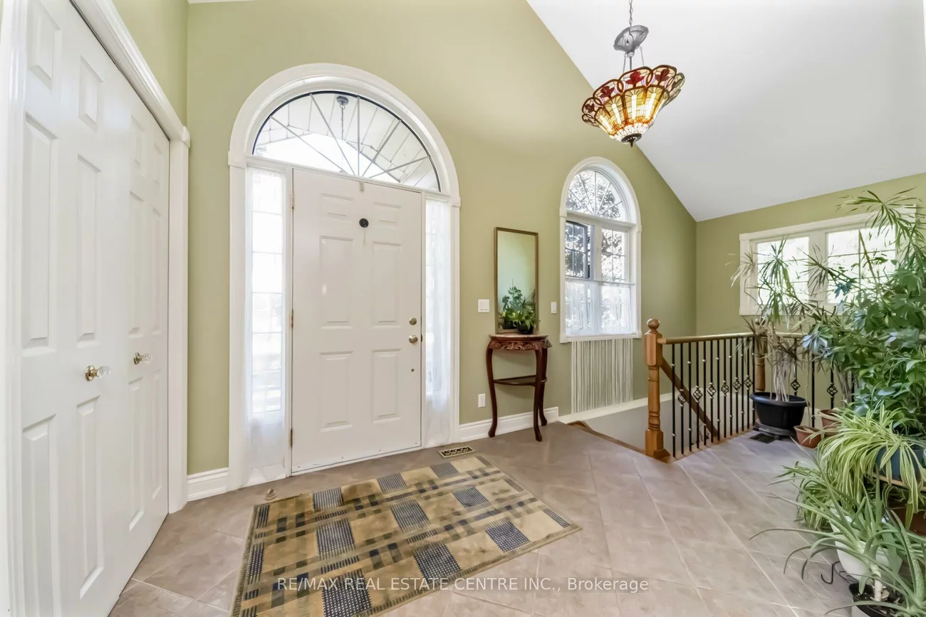 6961, Second, Meadowvale Village, Mississauga