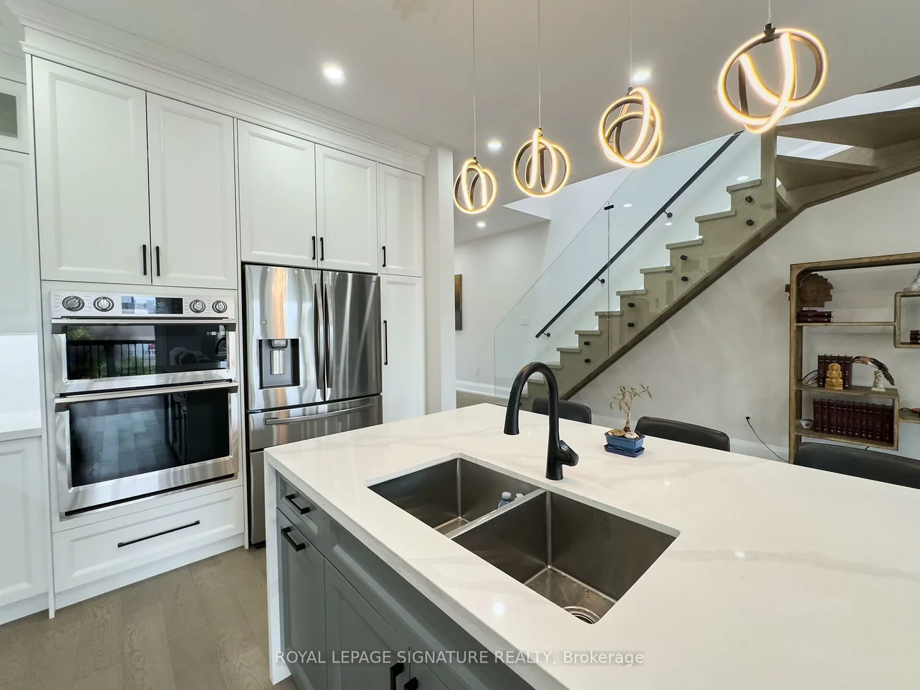 920, Fourth, Lakeview, Mississauga