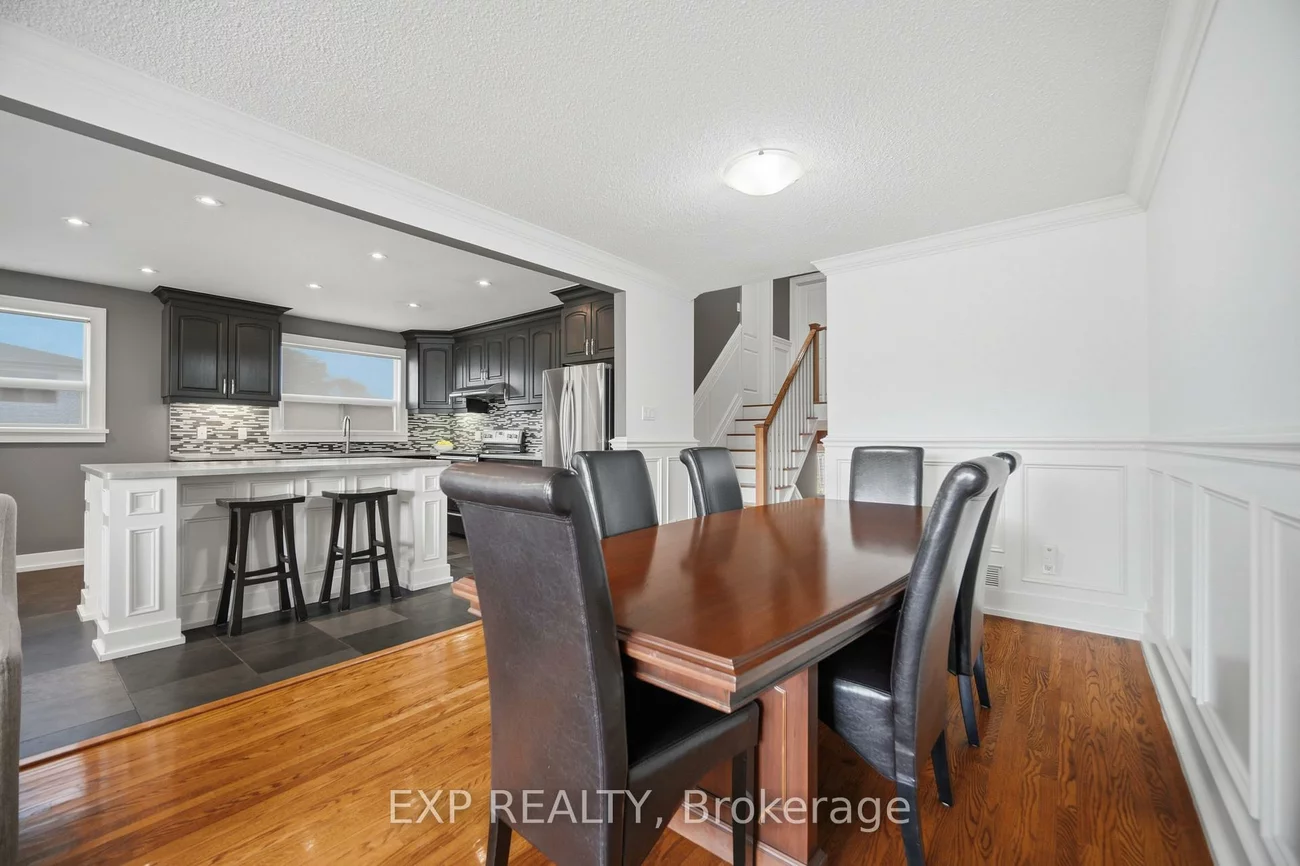106, Hanson, Fairview, Mississauga